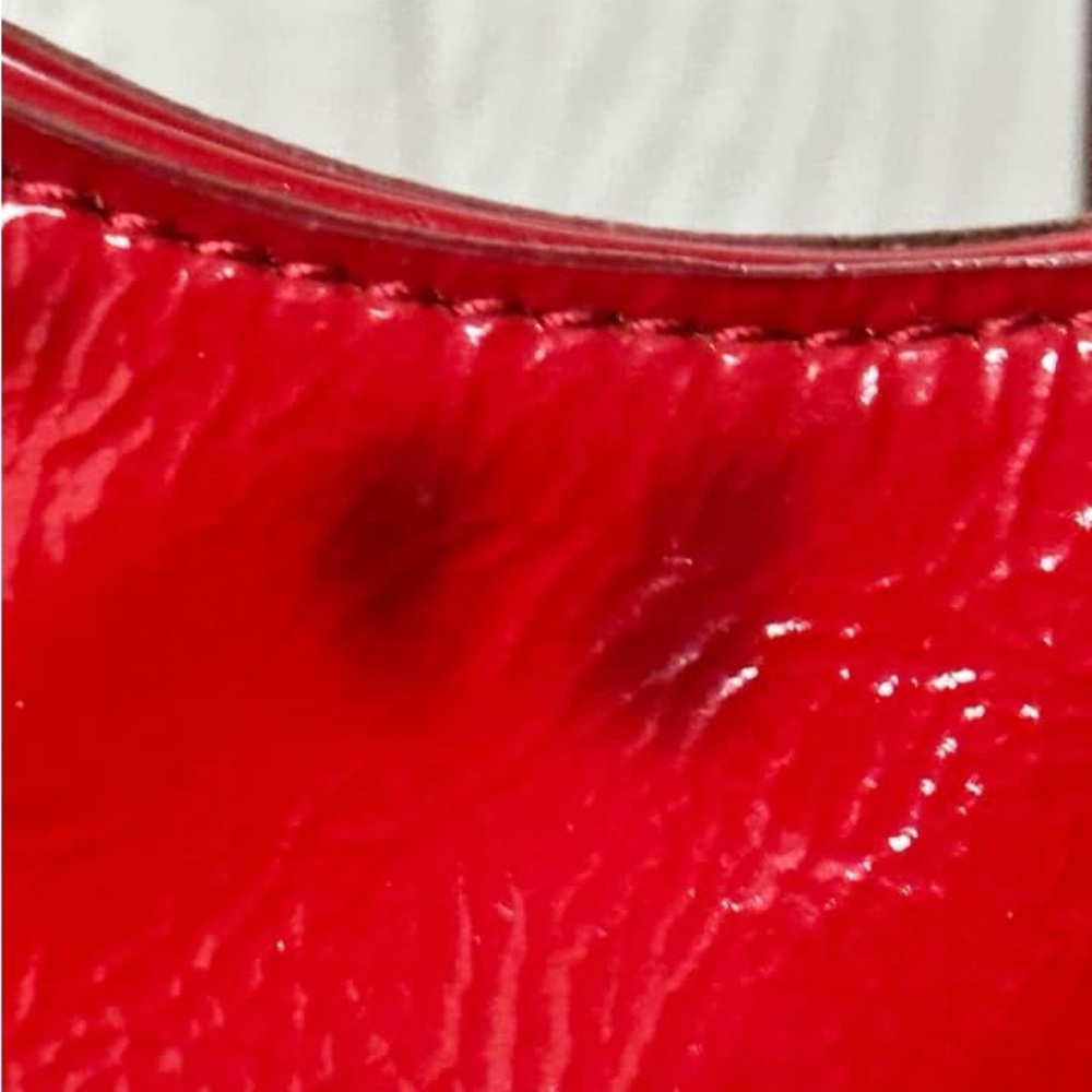 Yves Saint Laurent Red Chic Shoulder Bag - Picture 7 of 12